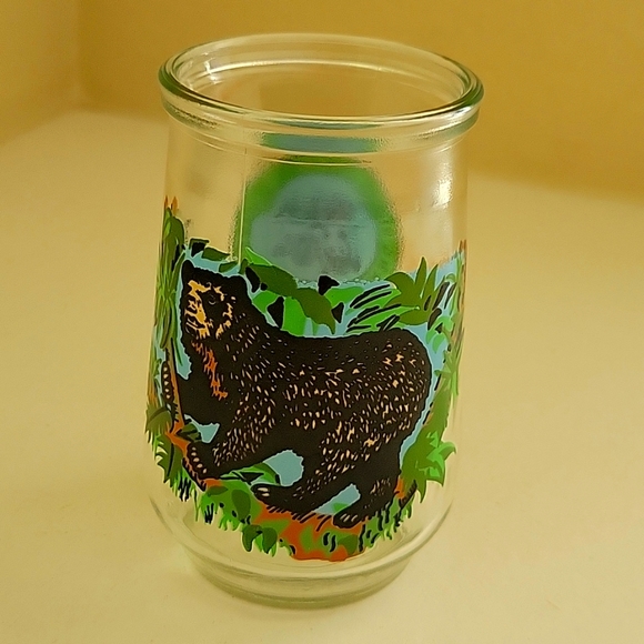 VTG WELCH JELLY SPECTACLED BEAR WWF ENDANGERED SPECIES GLASS COLLECTION, 7oz. - Picture 2 of 5